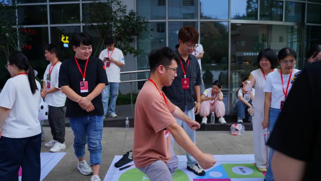 【邦邦热点】月满中秋，账清人和｜济邦邦2026中秋团建精彩回顾 · 配图10